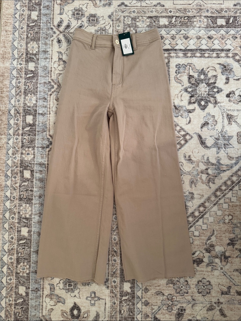 Mahina NWT  Wide-Leg Cotton Pants in Light Khaki